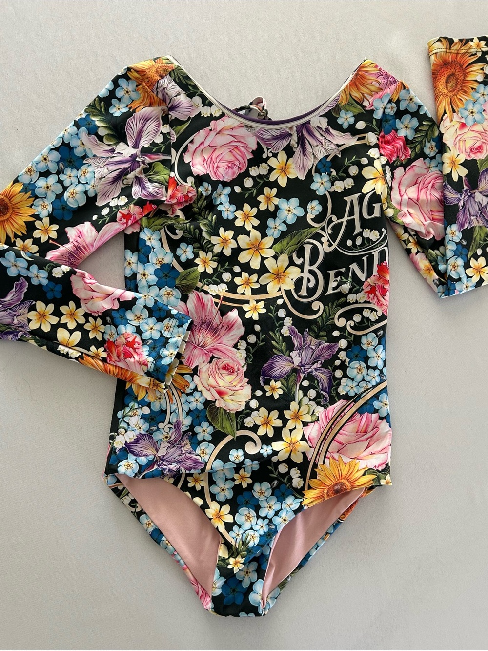 NWOT Agua Bendita Kids Kai Floral Long-Sleeve One-Piece Swimsuit - Black Multi